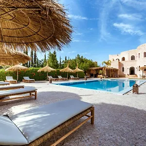 Yanitri Piscine Chauffee Riad Essaouira